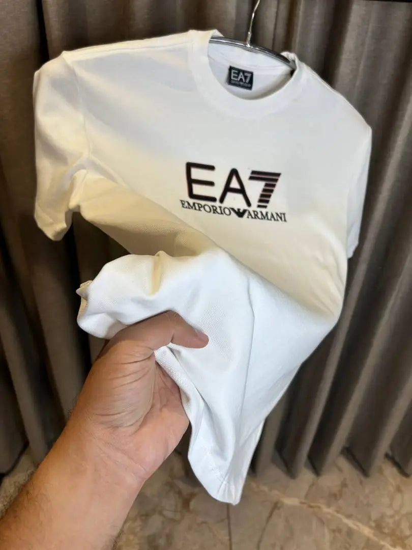 EMPORIO ARMAN_I WHITE FRONT EMBORSSED PREMIUM TSHIRT