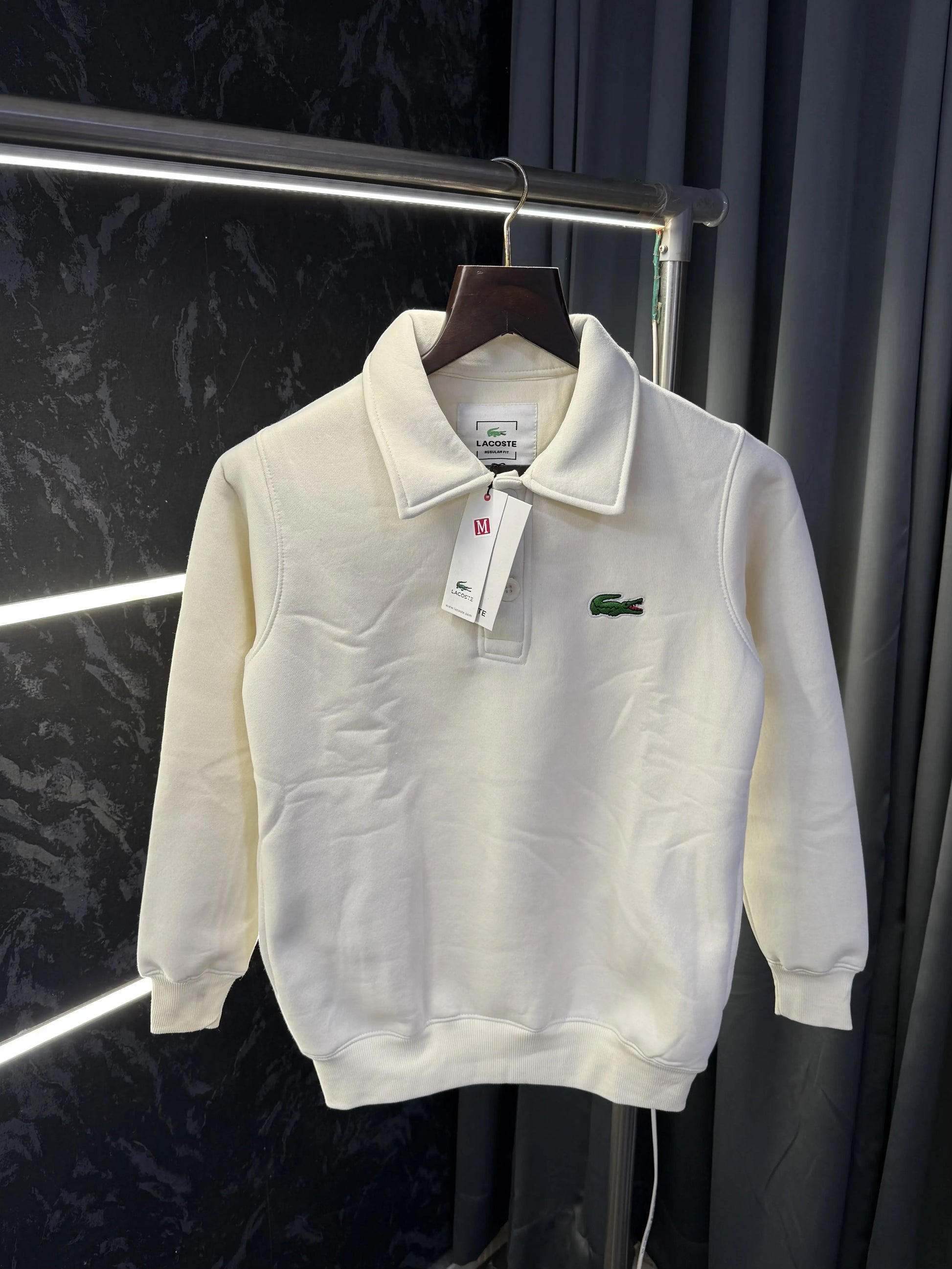 Lacost e Premium Sweater (Store Article)