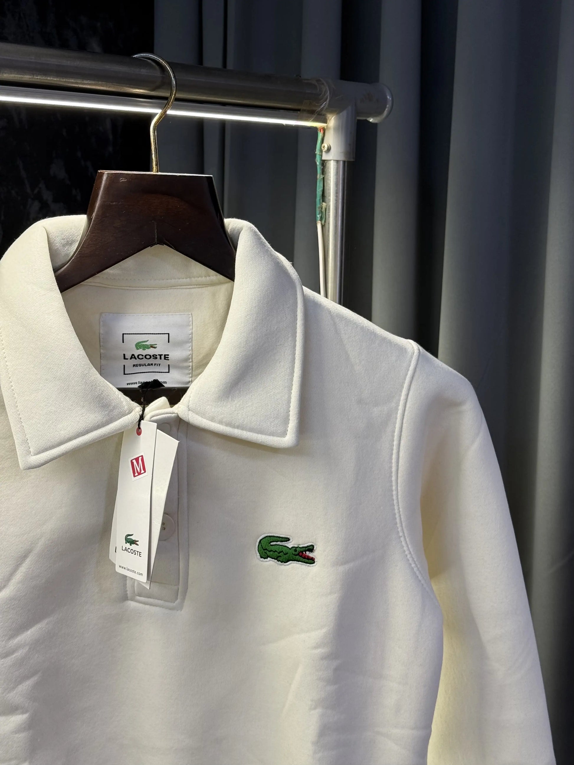 Lacost e Premium Sweater (Store Article)