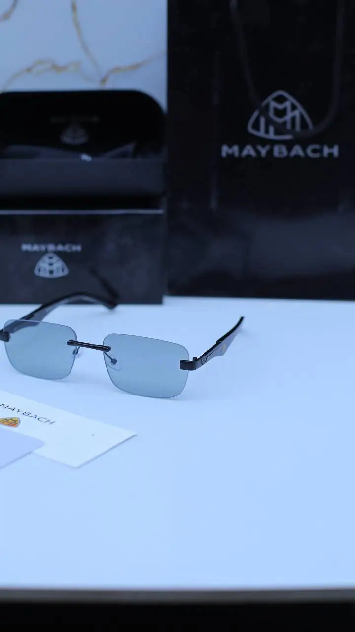 Maybach Z25 Full Black Daynight Glass