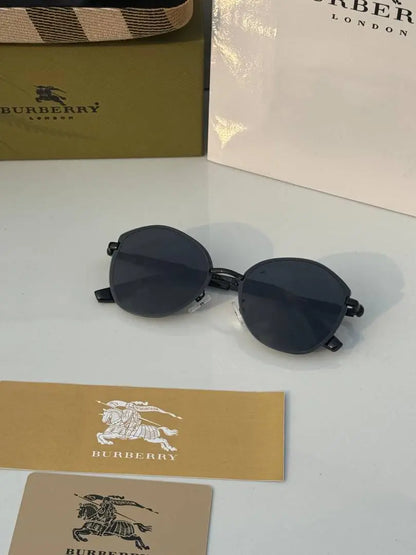 Burbery_2622_Full_Black