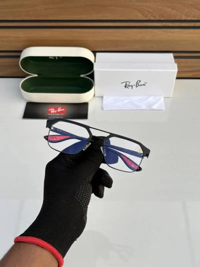Rayban_04_Black_Plano