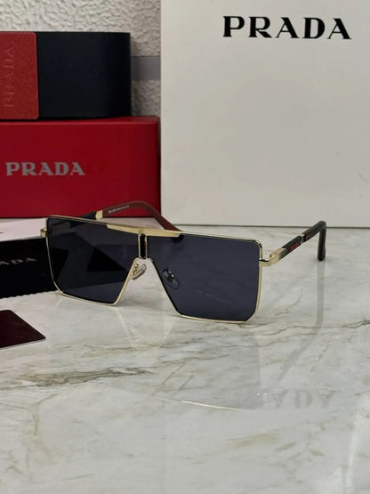 Prada_23258_Gold_Black