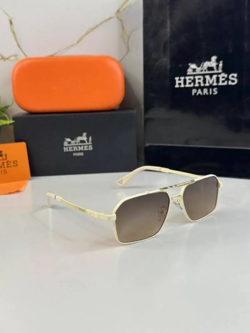 Hermes_2536_Offwhite_Brown