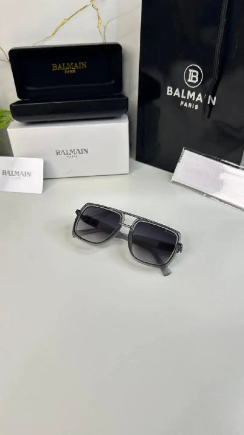 Balmain_9832_Grey