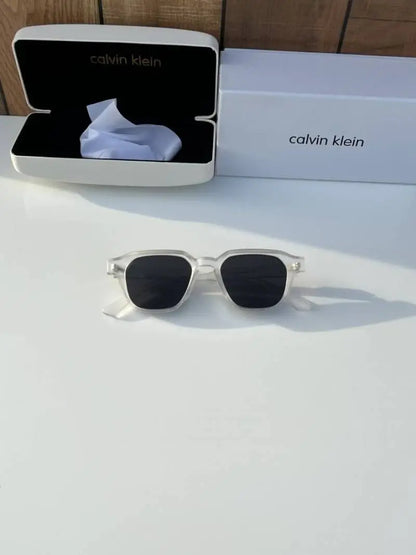 Calvin_klain_05_white_Black