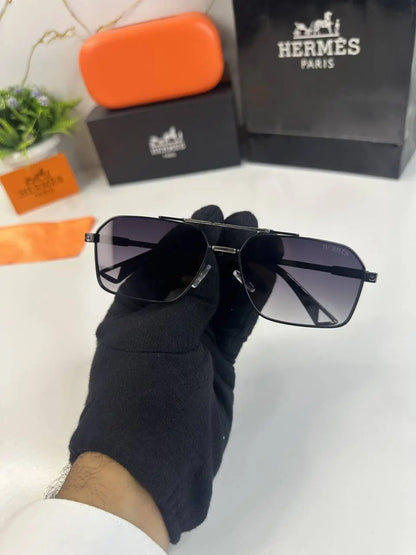 Hermes_2536_Black