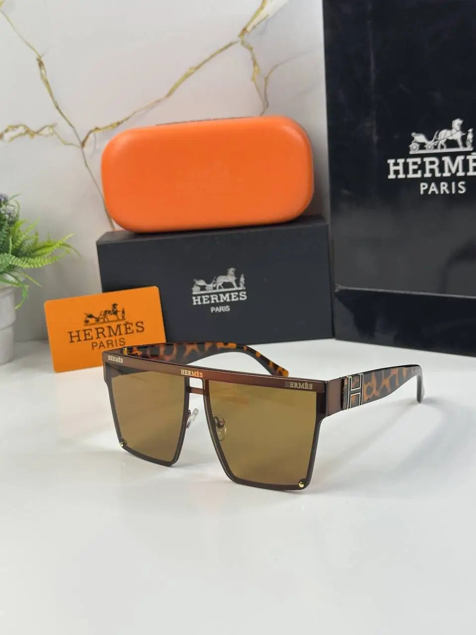 Hermes_Brown
