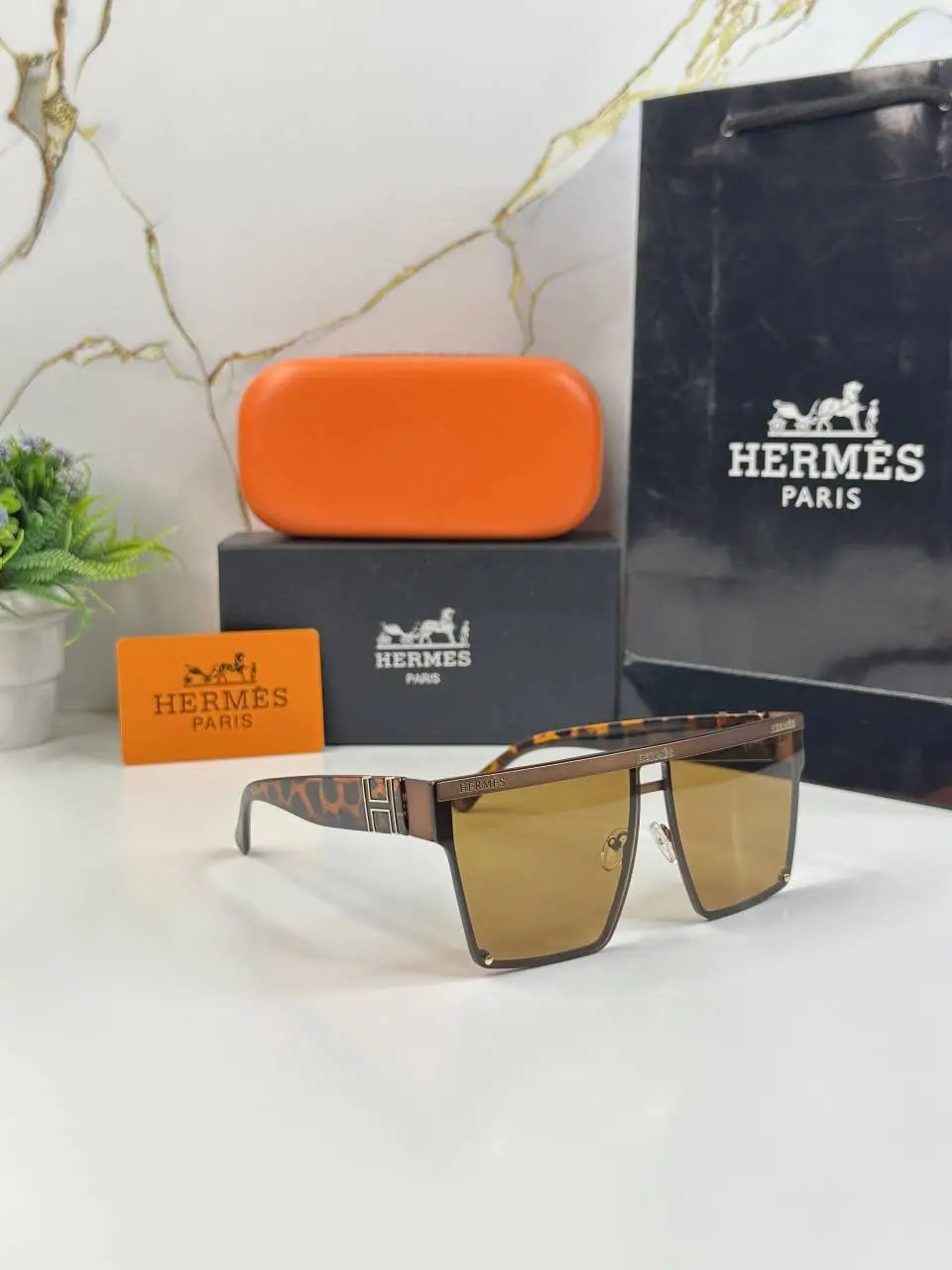 Hermes_Brown