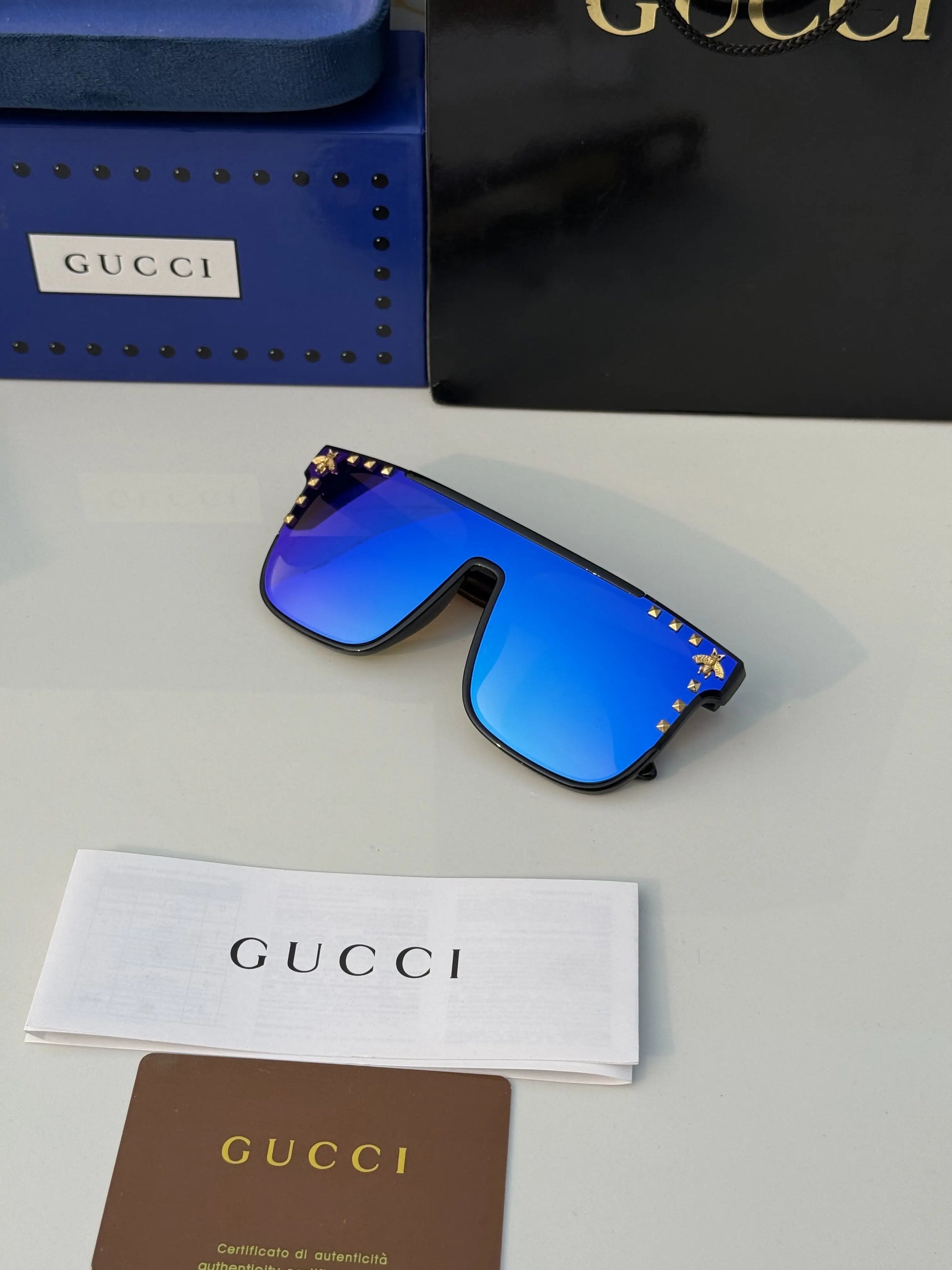 Gu_cci_121399_Black