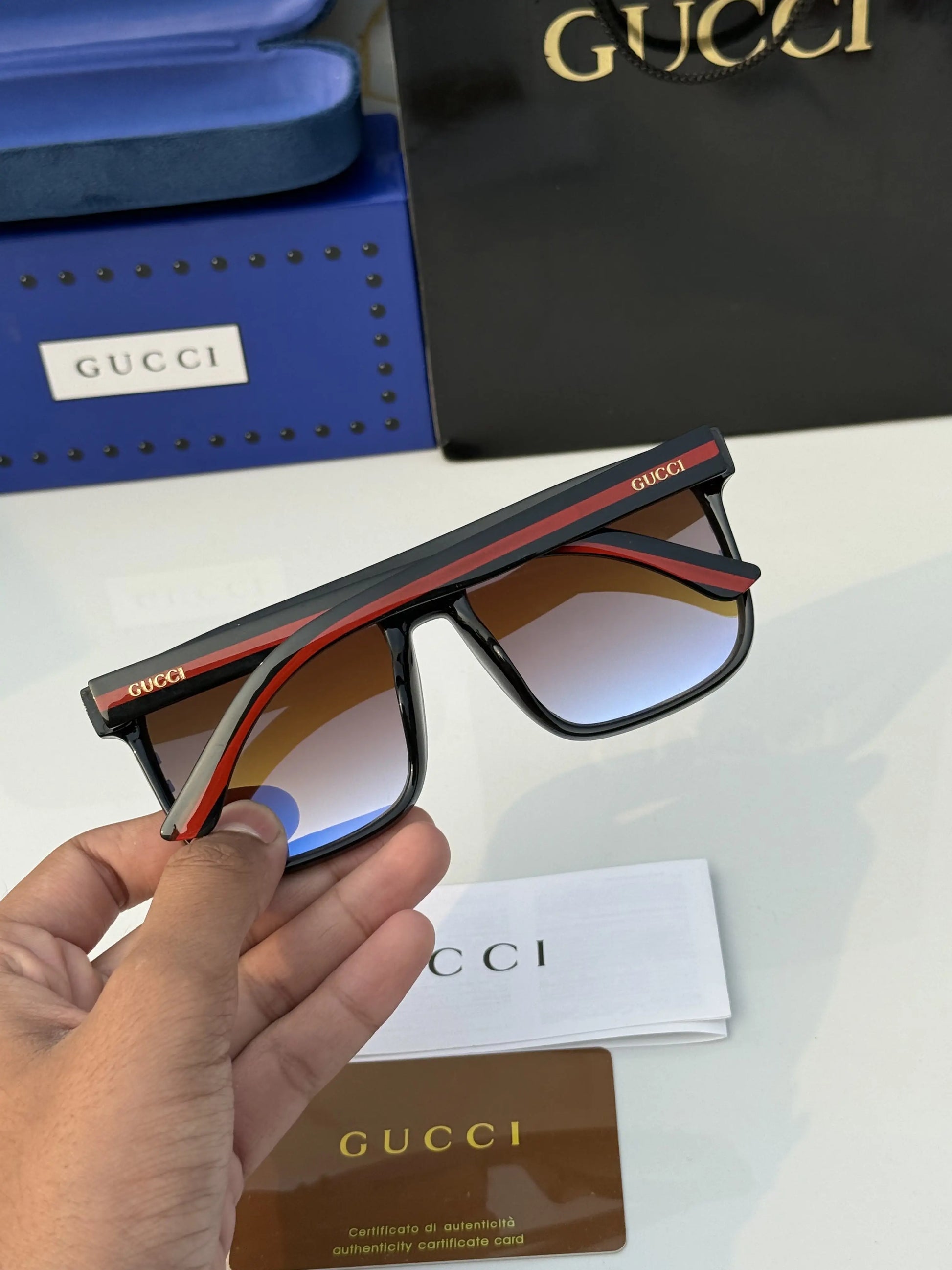 Gu_cci_121399_Black