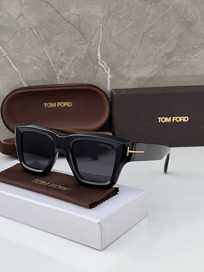 Tomford_4184_Black