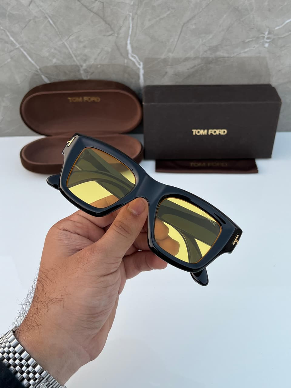 Tomford_4184_Yellow