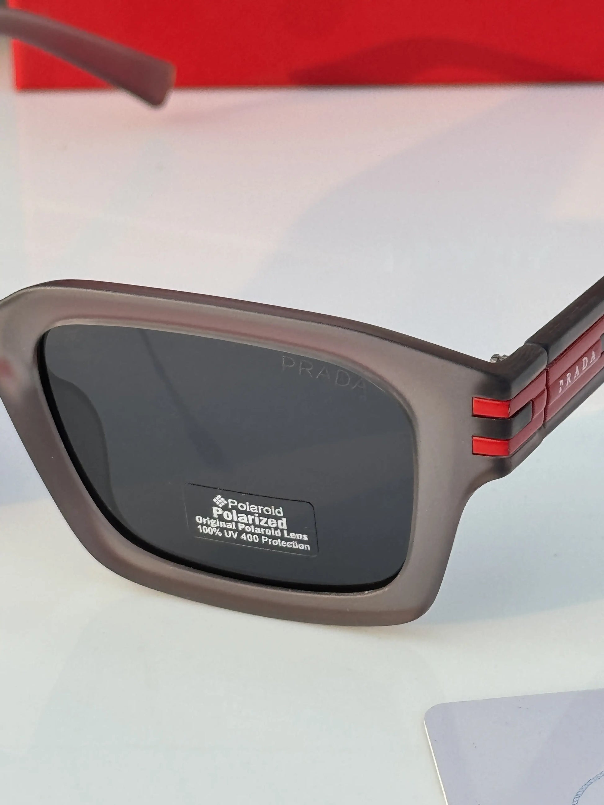 Prada_5110_grey