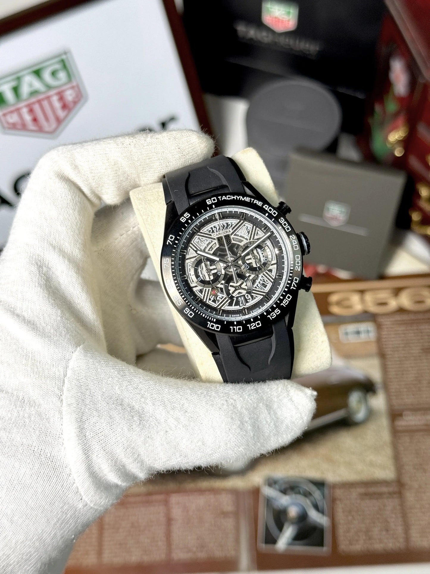 T4g he_UeR.. Carrera Chronograph E_xtreme Sport