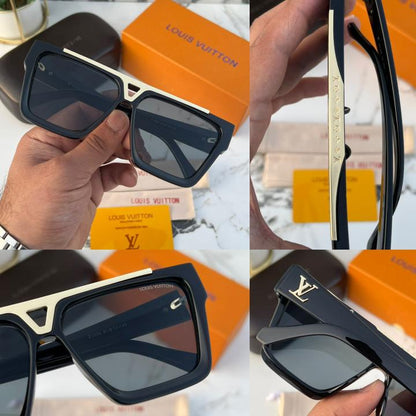 Louis Vuitton 1502 Gold Black