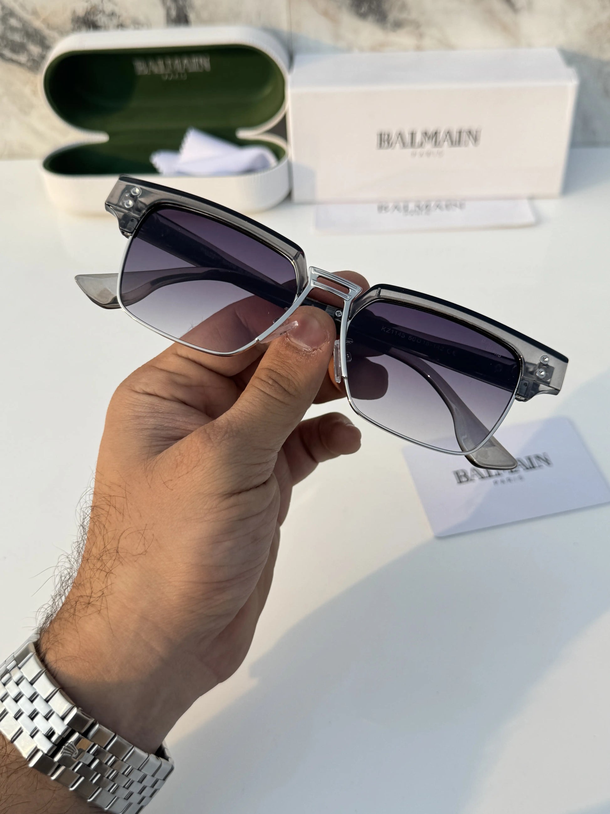 Copy Balmain_1145_grey
