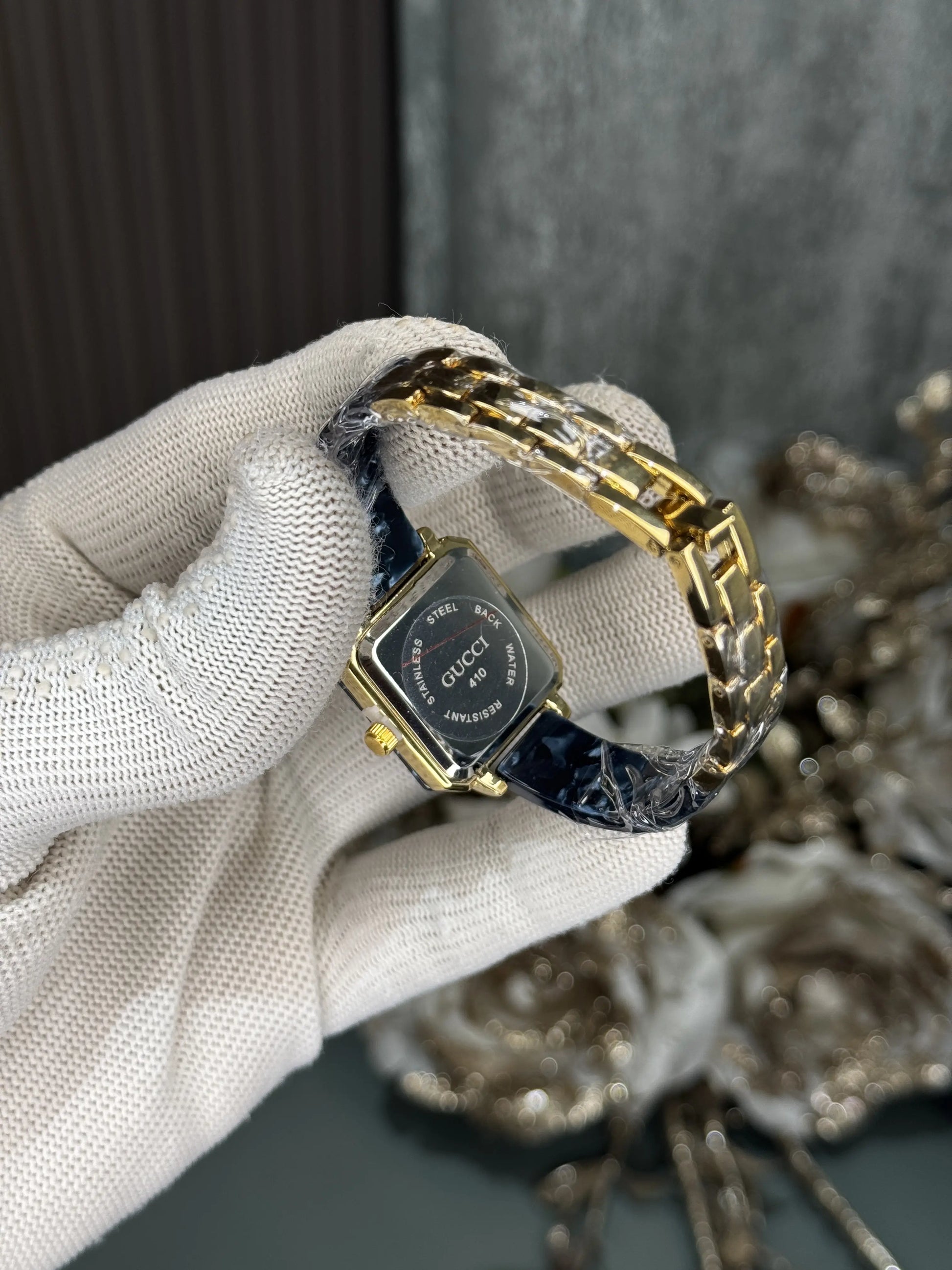 Gucc i Gold Teal Blue Premium Ladies Watch