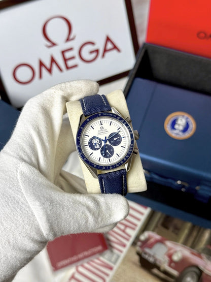 OMEGA Speeedmaster Snoopy 50th Anniversary