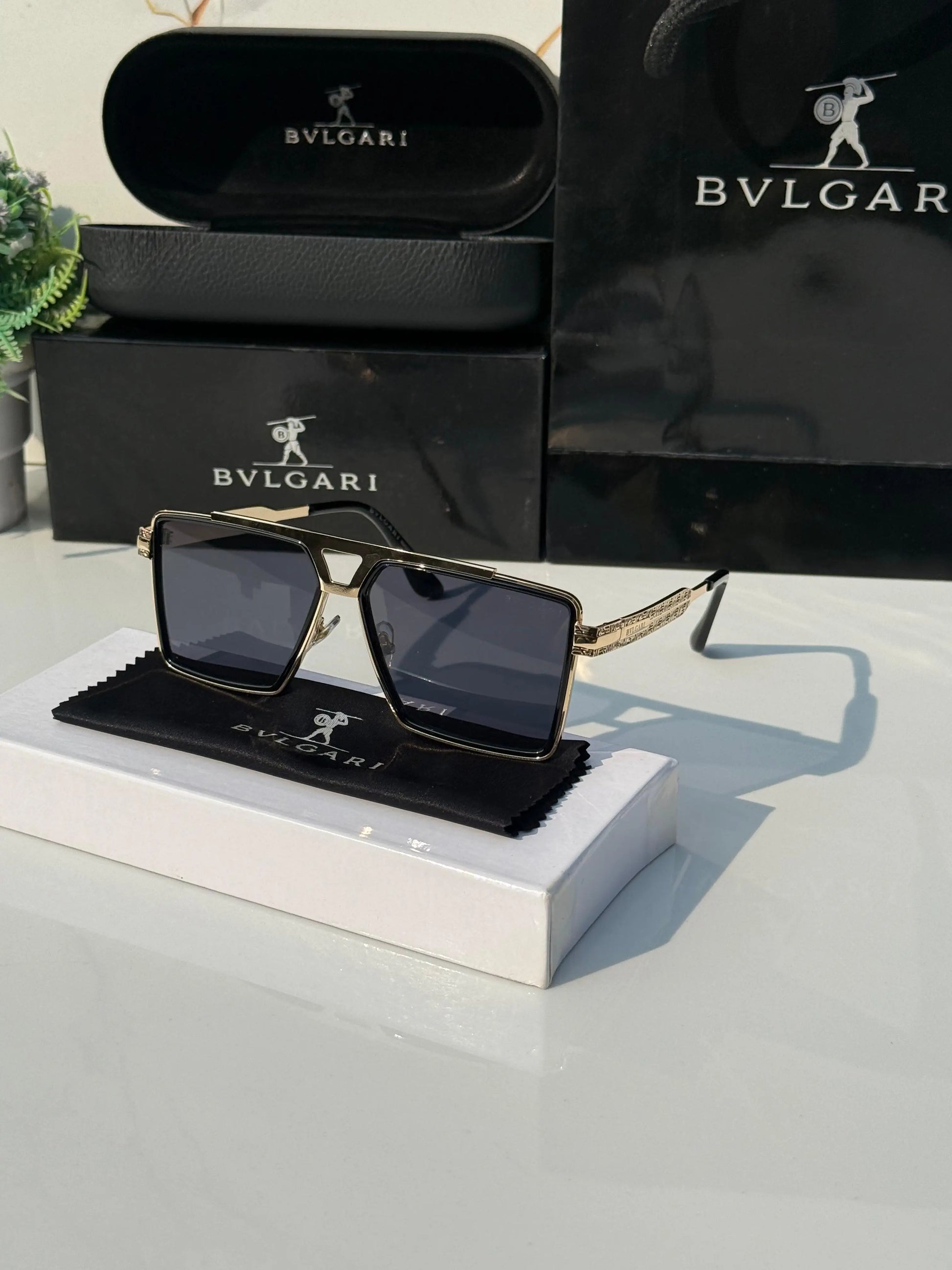 Bvlgari 5518 Gold Black