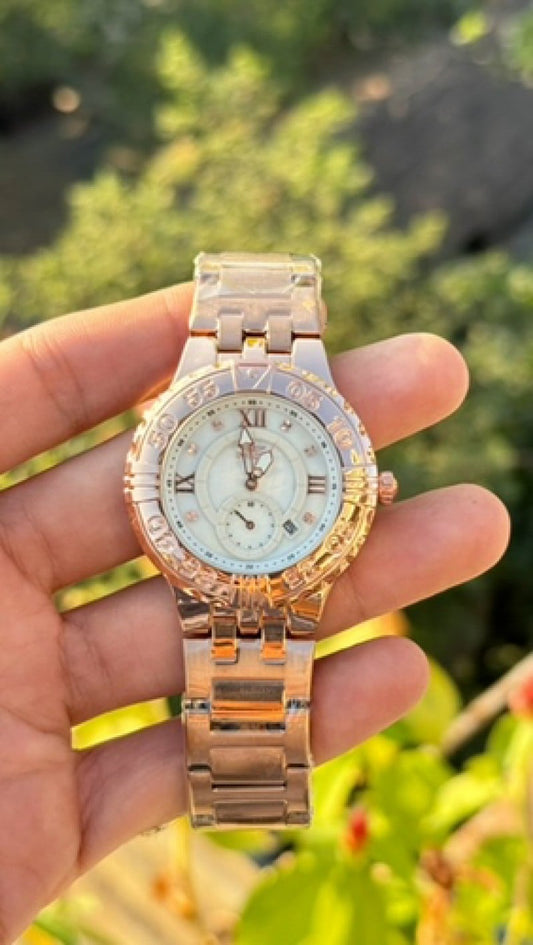Invicta aviator for her