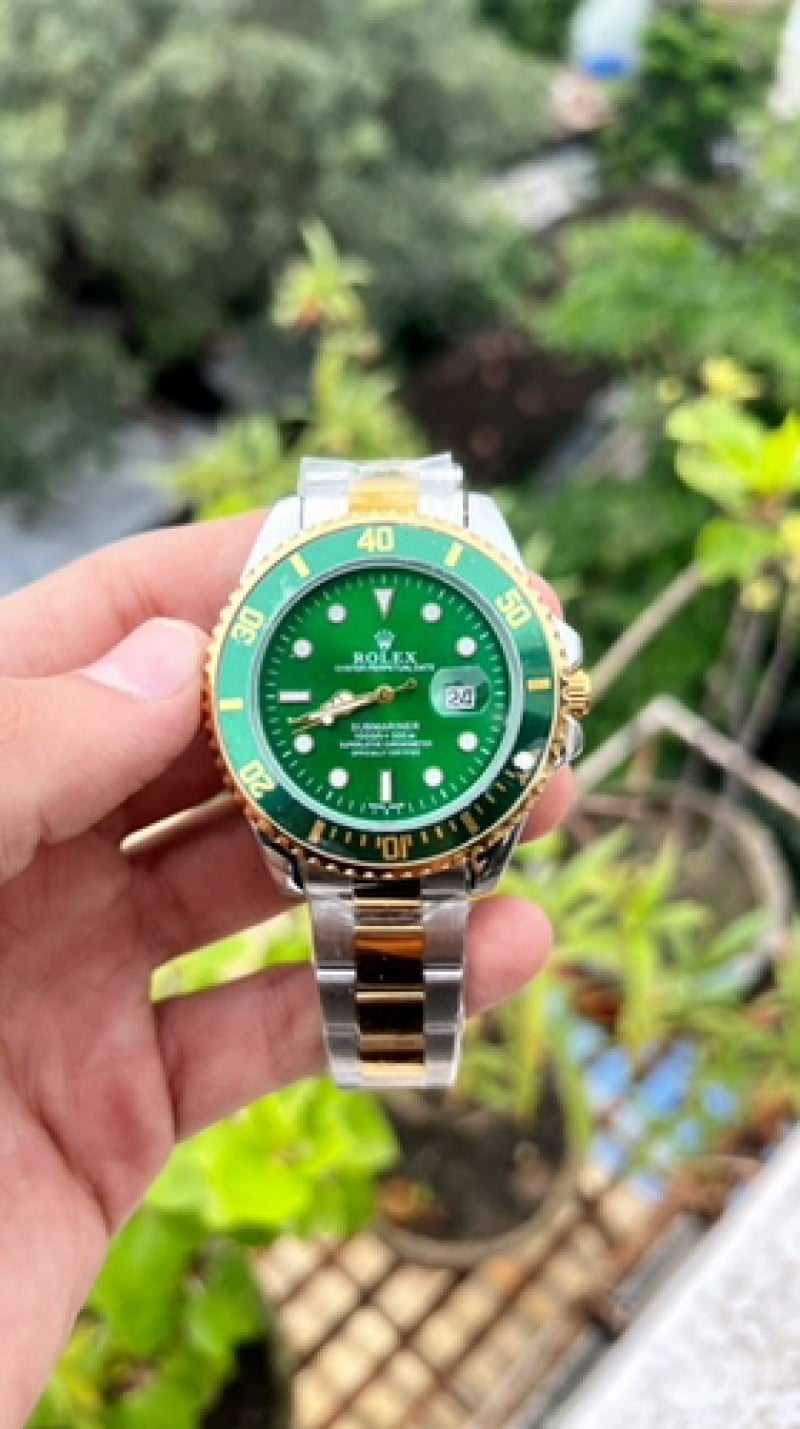 ROLEX SUBMARINER