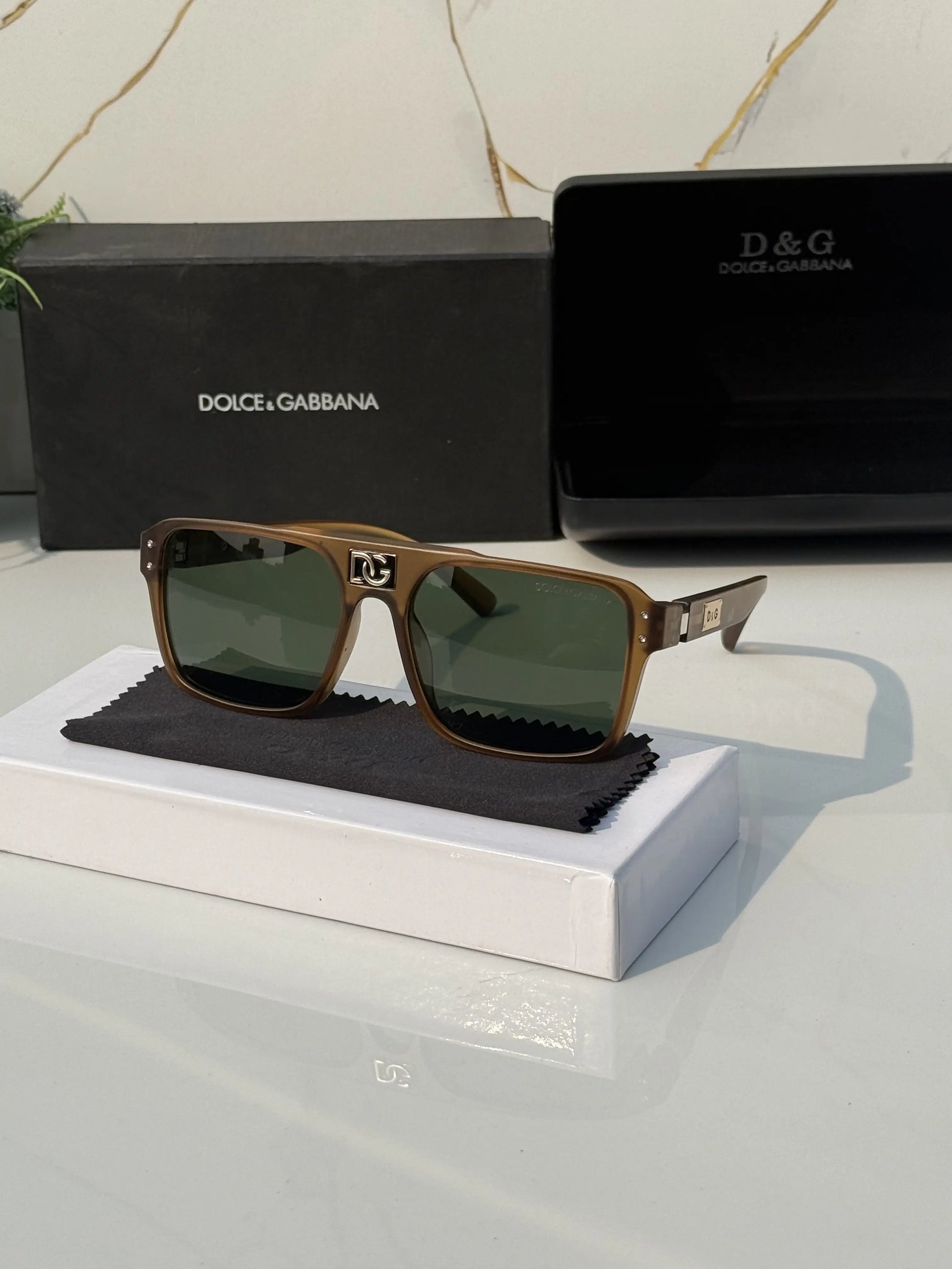 Dolce_&_Gabbana_8958_Brown_Green