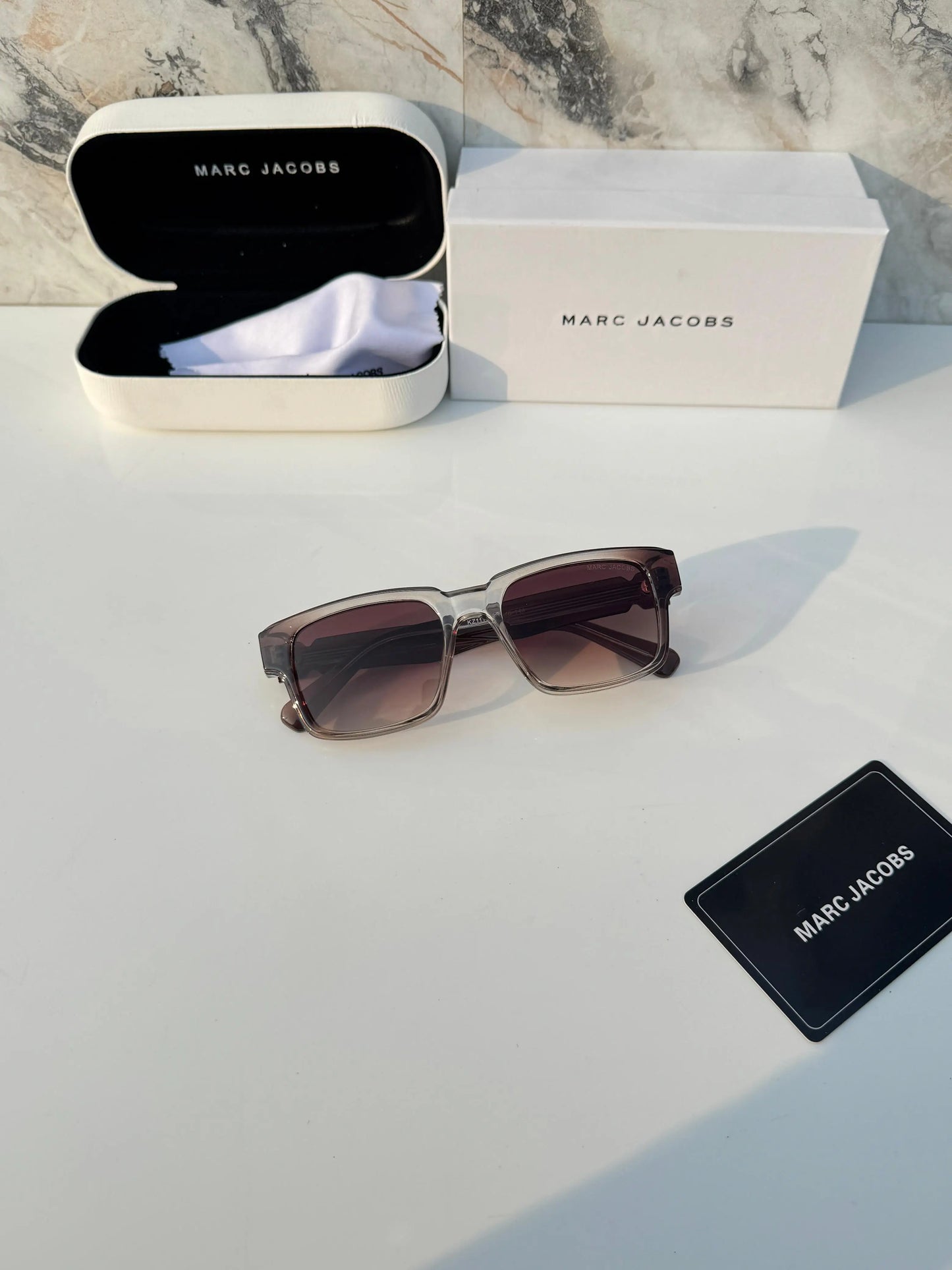 Copy Marc_jacobs_1117_brown_shaded