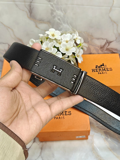 HERMES PREMIUM QUALITY AUTOLOCK BELT WITH OG BOX
