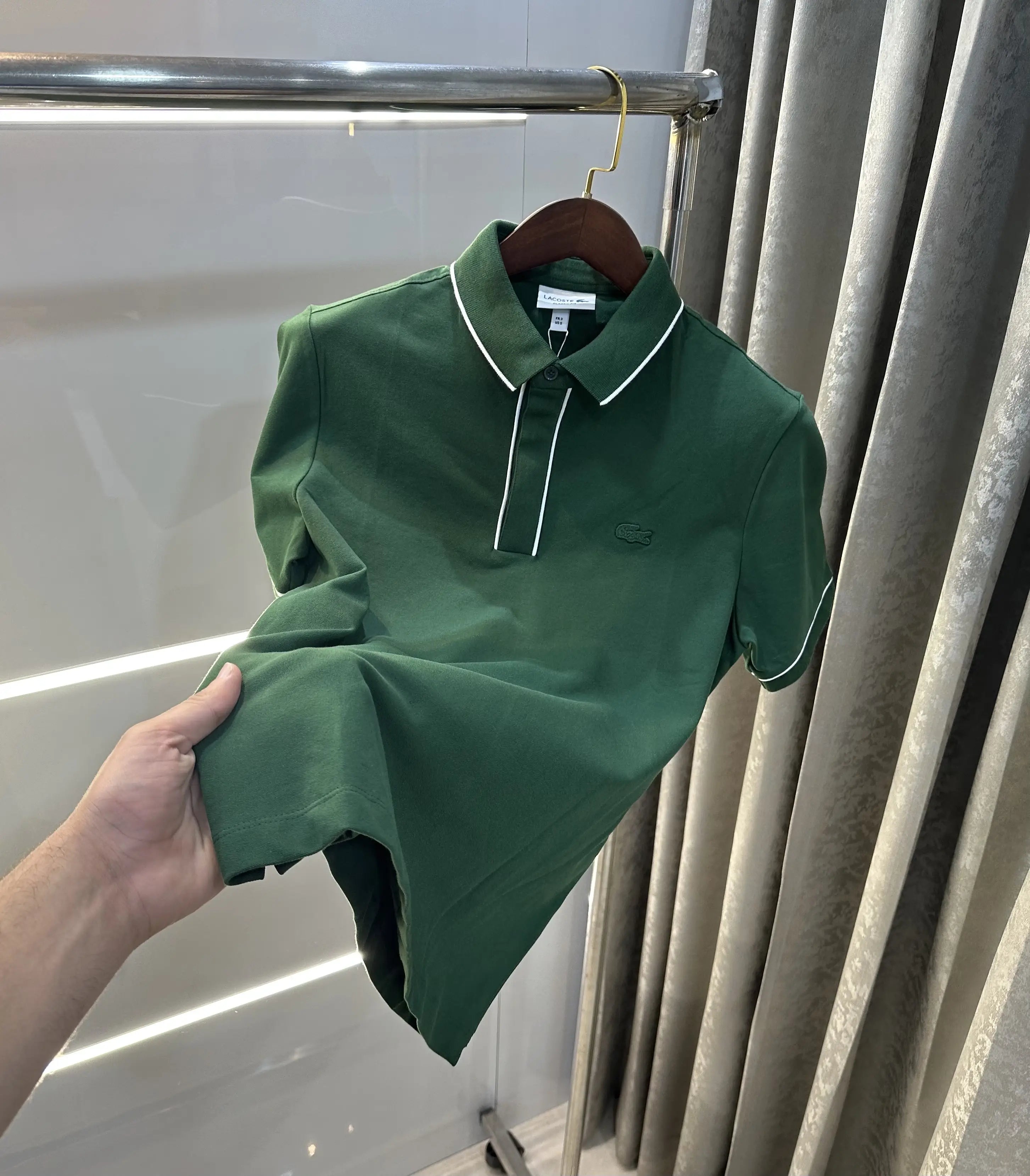 Selected Variant Image
