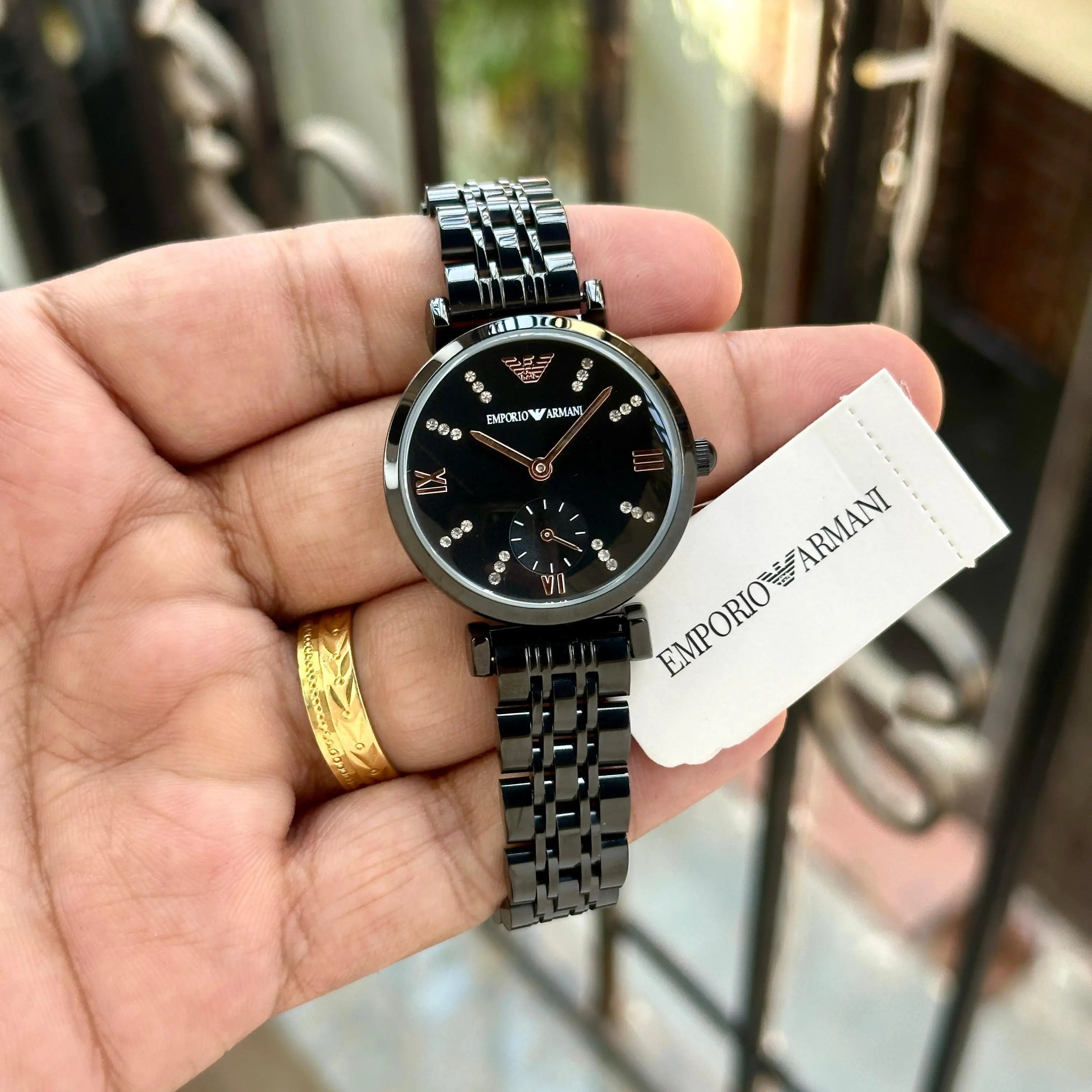 Selected Variant Image