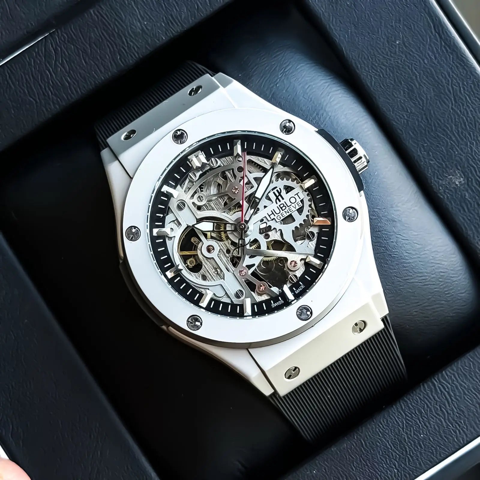 HUBLOT_AUTO_SILVER_BLACK