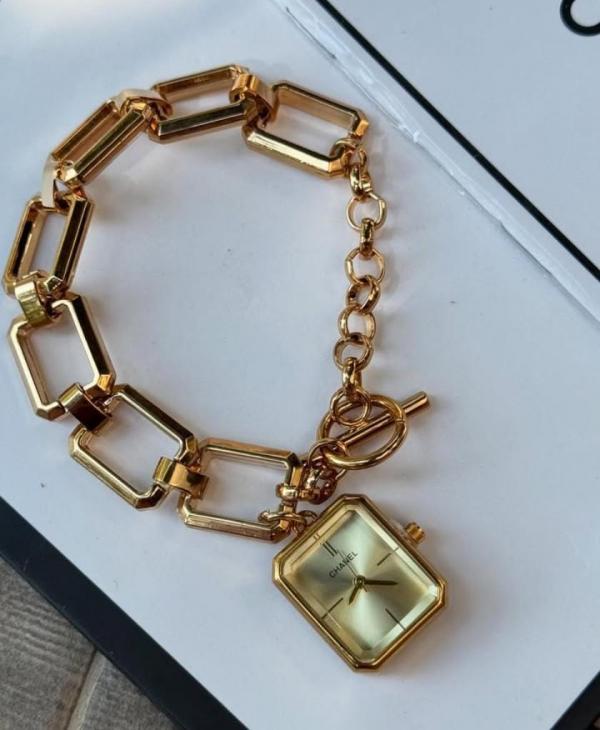 Chanel Square Full Gold