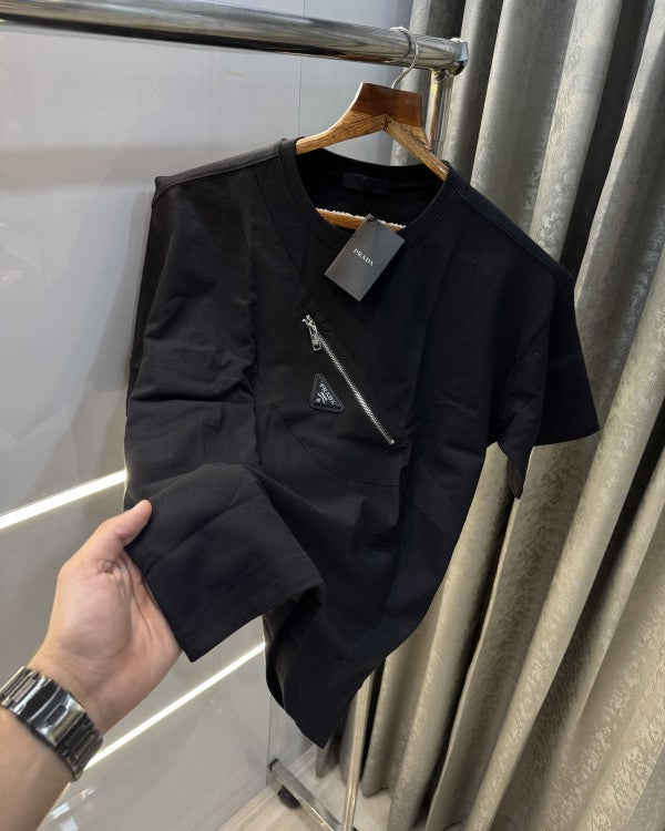 Prad a Milano Black Bag Look Imported T-Shirt