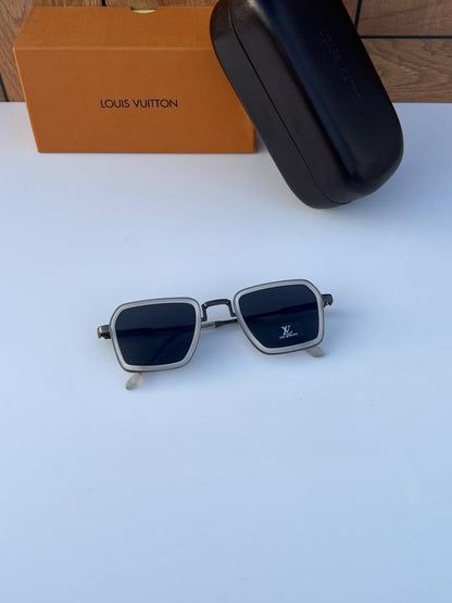 Louis Vuitton ice black