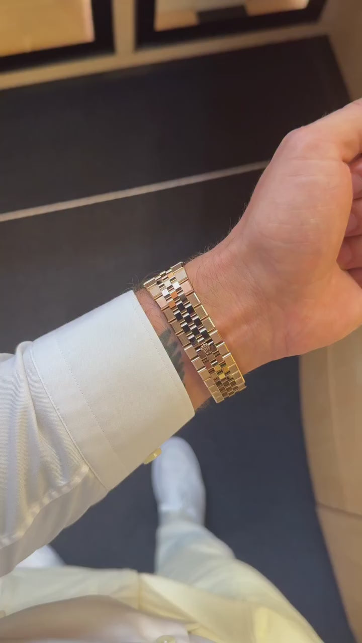 Rolex Land dweller Rose gold with white dial