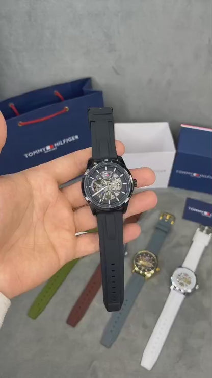 Tommy Hilfiger black rubber belt