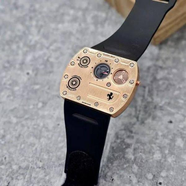 Richard Mile Ferrari addition Black Rose gold