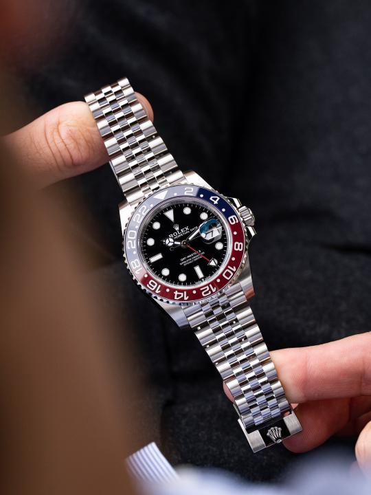 Role_x GMT Silver Black (Red blue)