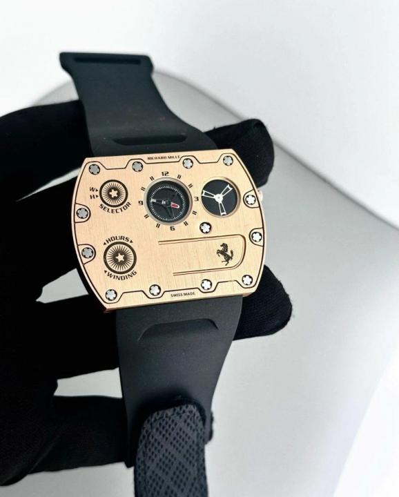 Richard Mile Ferrari addition Black Rose gold